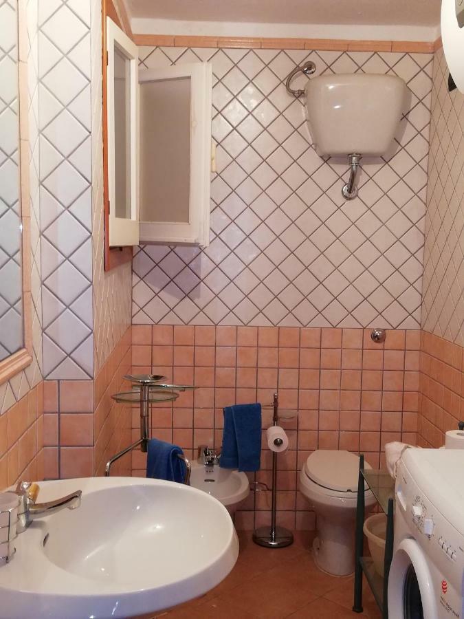 Oleandri Calaverde Sardegna Iun P1641 Pula Bagian luar foto